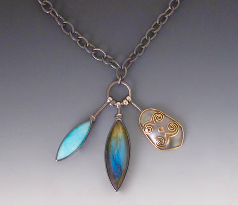 Papua Carving Pendant