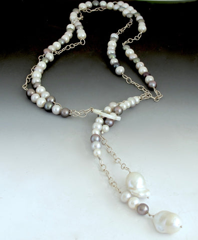 Lariat of gray and white pearls with sterling chain