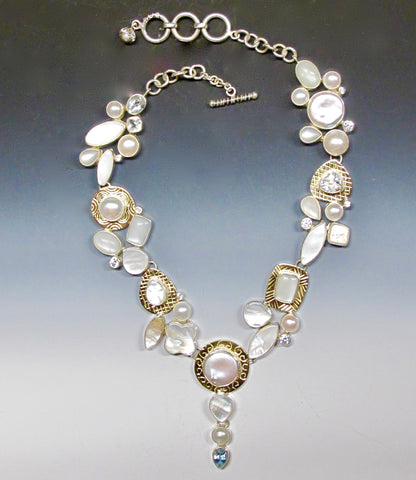 Pearl and Gold etched Bezel Necklace
